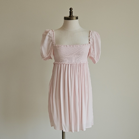 Aritzia Dresses & Skirts - Aritzia Sundeh Baby Pink Smocked Mini Dress